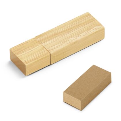 VENTER 8GB. USB памет с 8GB от бамбук