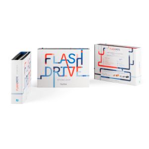 FLASH DRIVE SHOWCASE. Комплект от персонализирани флашки