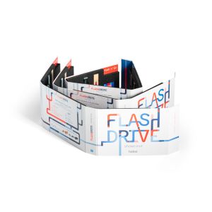 FLASH DRIVE SHOWCASE. Комплект от персонализирани флашки
