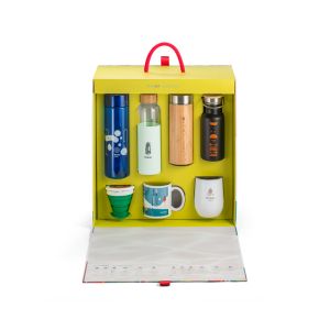 DRINKIT SHOWCASE. Мостреник с персонализирани съдове за пиене