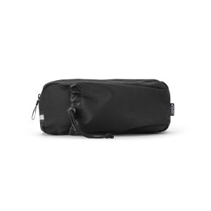 DELFOS POUCH. Чанта за кръста от 300D recycled polyester и 600D recycled polyester със светлоотразителни елементи