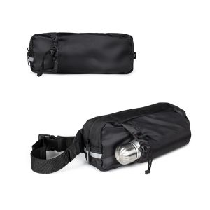DELFOS POUCH SHINY. Чанта за кръста от 300D recycled polyester (лъскав финиш) и 600D recycled polyester със светлоотразителни елементи