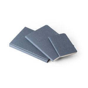 COFFEEPAD RIGID. Тефтер A5 с твърди корици, изработени от отпадъци от люспи на кафе (65%)