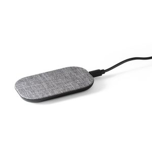 RENEWAL CHARGER. 10 W бързо безжично зарядно устройство, изработено от рециклиран PET (100% rPET)
