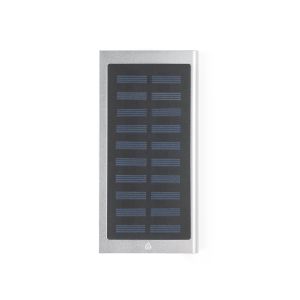 CLERK. 8000 mAh захранваща батерия със соларен панел от 100% рециклиран алуминий