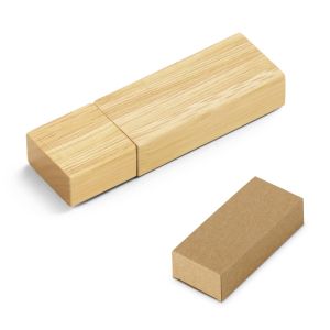 VENTER 8GB. USB памет с 8GB от бамбук