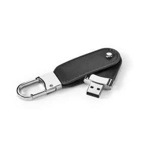 BRAGG 8GB. USB памет с 8GB от PU и с щипка за карабинер