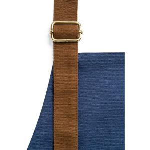 VESPER. Престилка от 100% памучно платно (300 гр/м²) с метални детайли