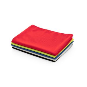 BERNAL. Фитнес охлаждаща кърпа от recycled polyester (100% rPET)